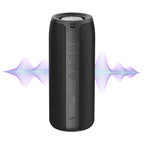 Schwarzer Meacode tragbarer Bluetooth-Lautsprecher mit Schallwellen-Grafik auf weißem Hintergrund